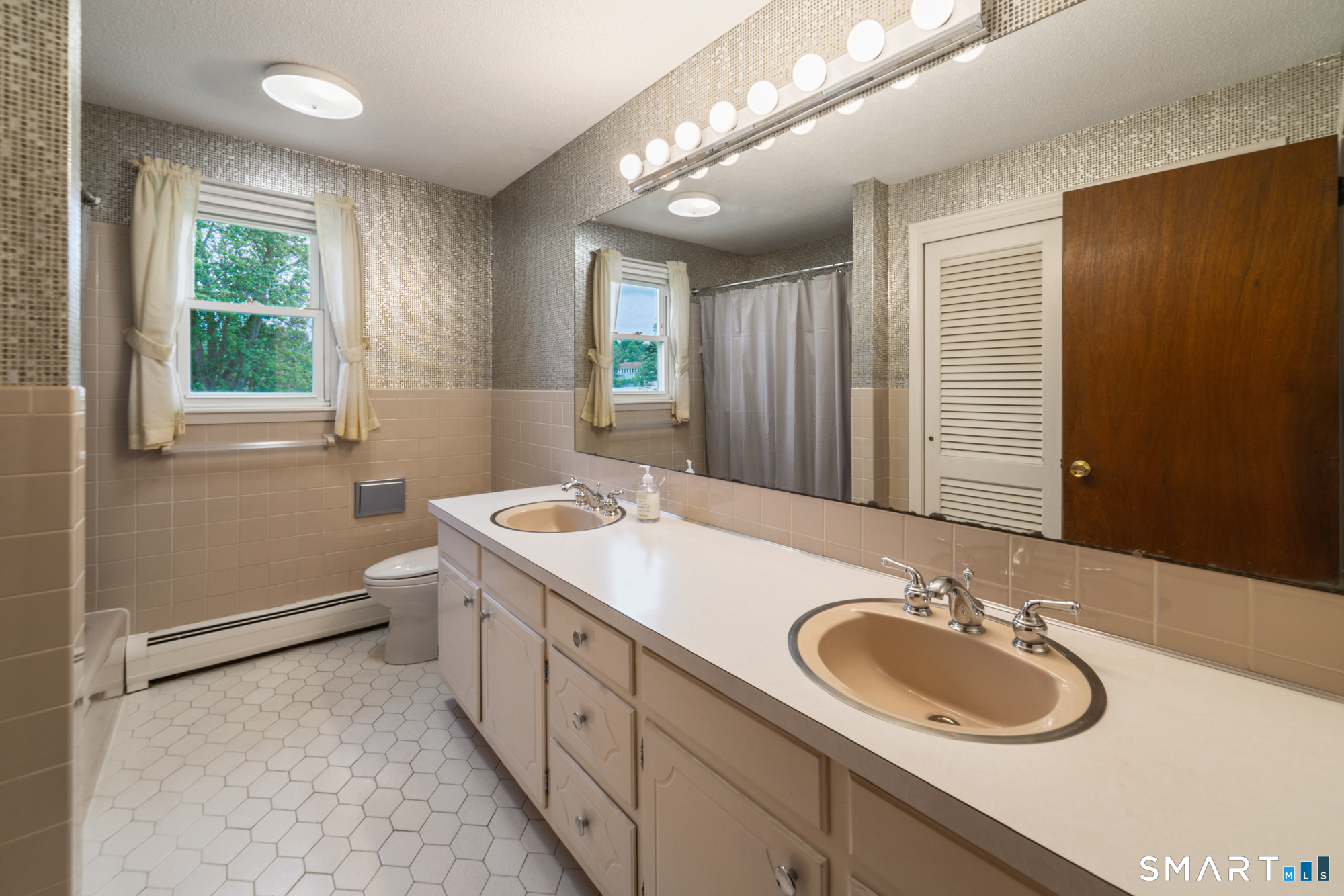 36 Cross Hill Road Wethersfield CT 06109