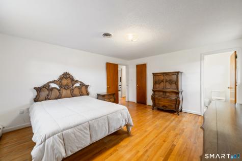 36 Cross Hill Road Wethersfield CT 06109