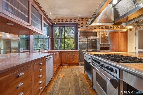 2 Rowland Road Old Lyme CT 06371