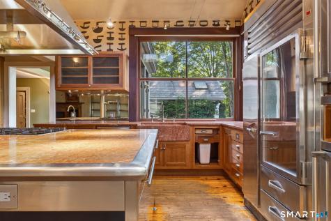 2 Rowland Road Old Lyme CT 06371