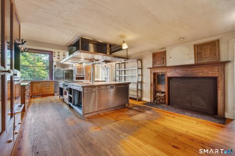 2 Rowland Road Old Lyme CT 06371