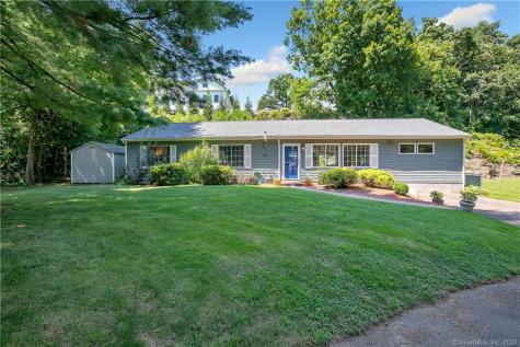 10 Capuano Cove Fairfield CT 06825