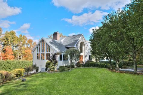 28 Old Orchard Drive Weston CT 06883