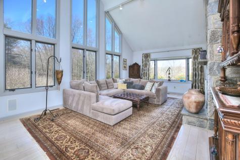 28 Old Orchard Drive Weston CT 06883