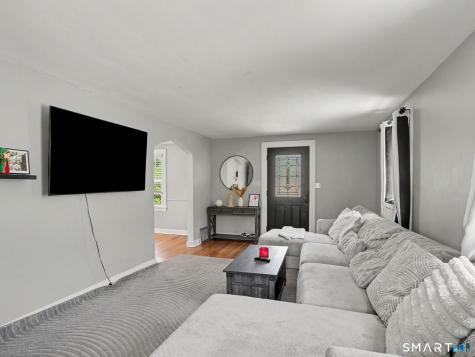 43 Glendale Road Stratford CT 06614