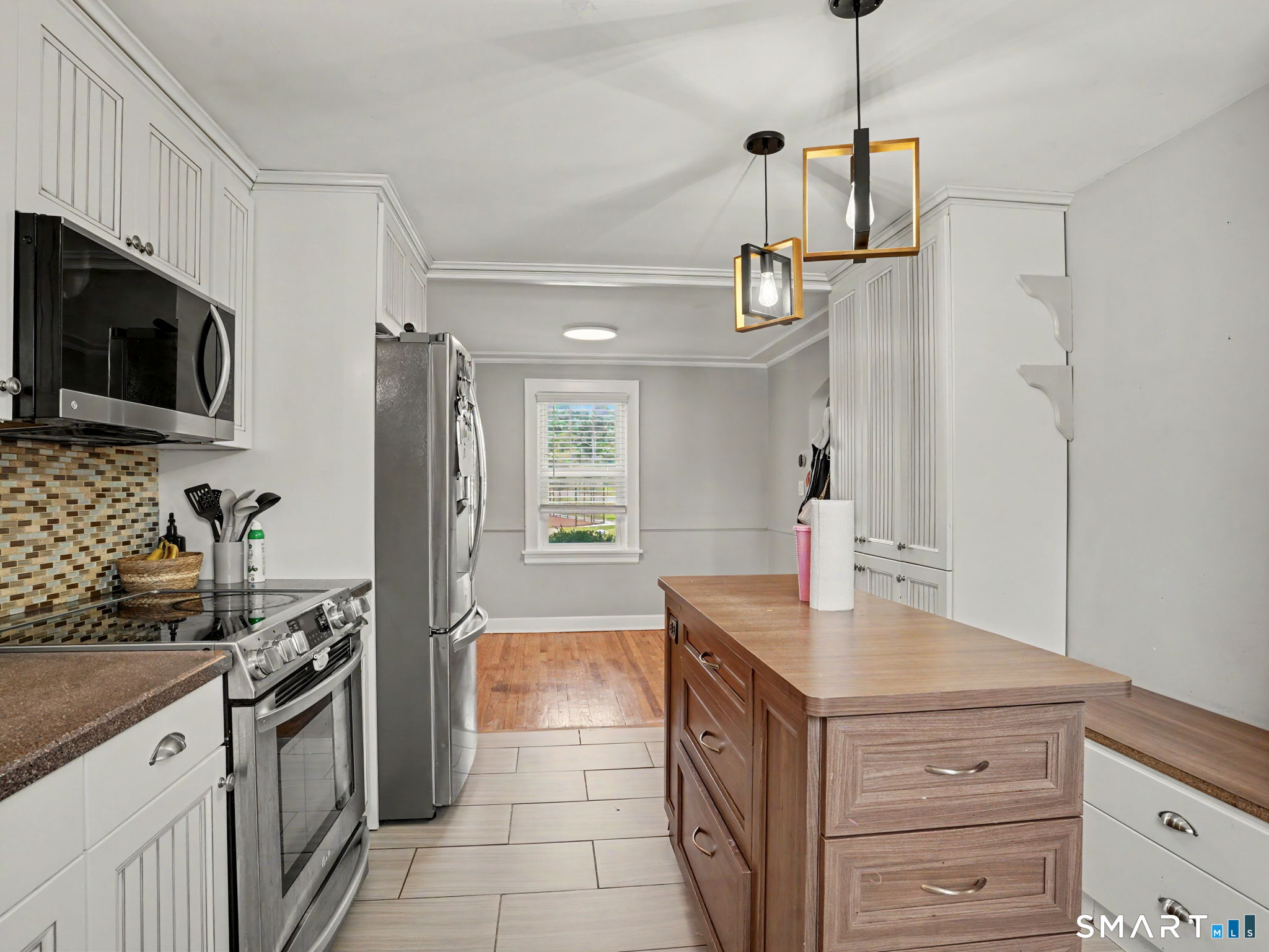 43 Glendale Road Stratford CT 06614