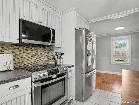 43 Glendale Road Stratford CT 06614