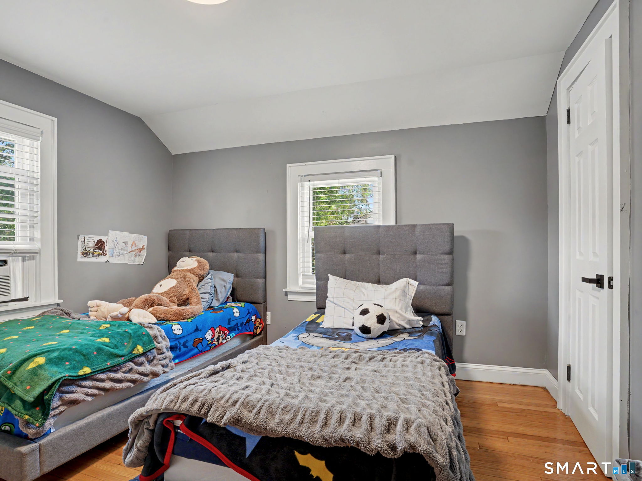 43 Glendale Road Stratford CT 06614