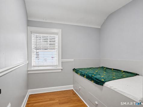 43 Glendale Road Stratford CT 06614