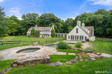 80 Governors Lane Fairfield CT 06824