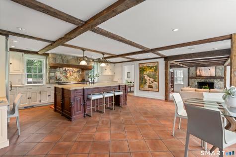 80 Governors Lane Fairfield CT 06824