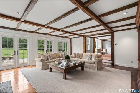 80 Governors Lane Fairfield CT 06824