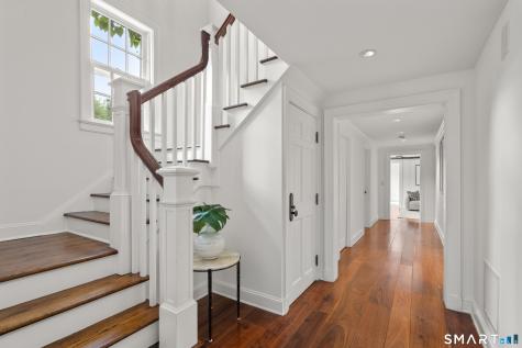 80 Governors Lane Fairfield CT 06824