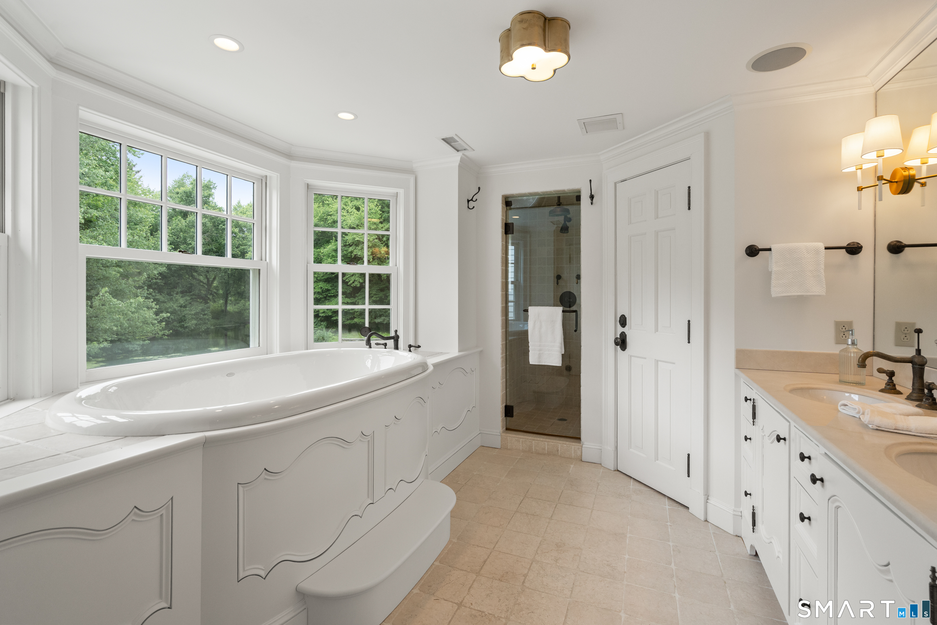 80 Governors Lane Fairfield CT 06824