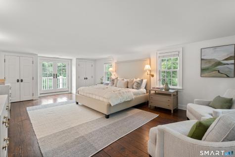 80 Governors Lane Fairfield CT 06824