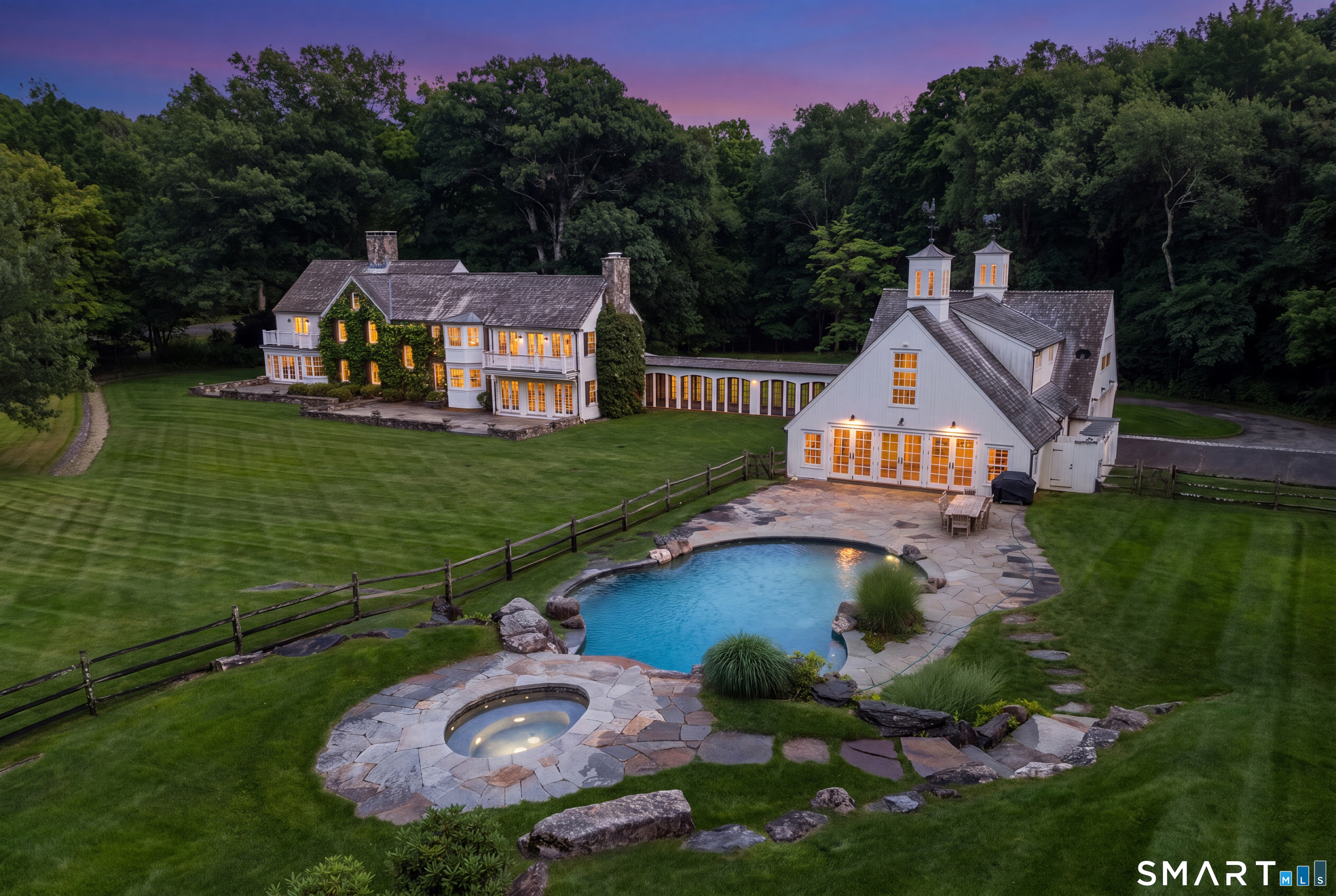 80 Governors Lane Fairfield CT 06824