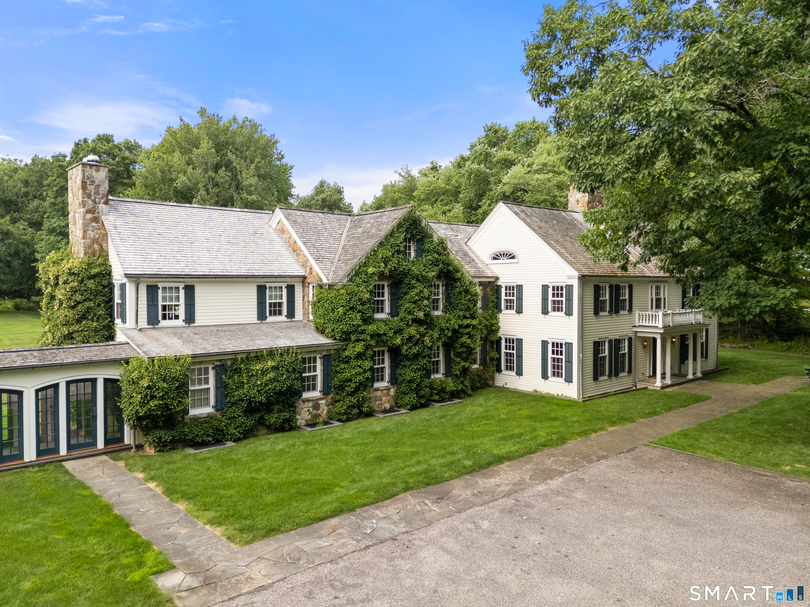 80 Governors Lane Fairfield CT 06824