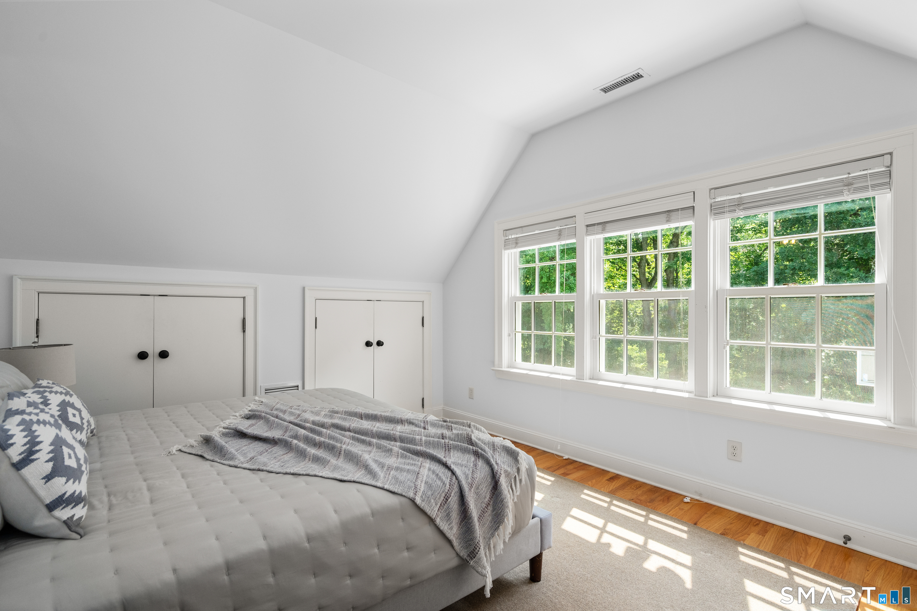 80 Governors Lane Fairfield CT 06824