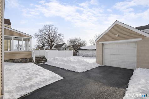 457 Summit Street Bridgeport CT 06606