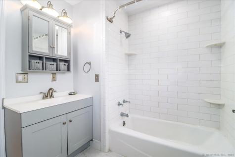 14 Cherry Drive New Fairfield CT 06812