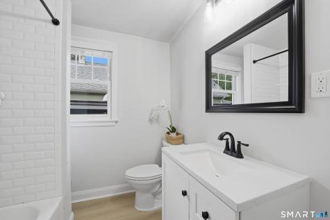 15 Mead Street Stamford CT 06907