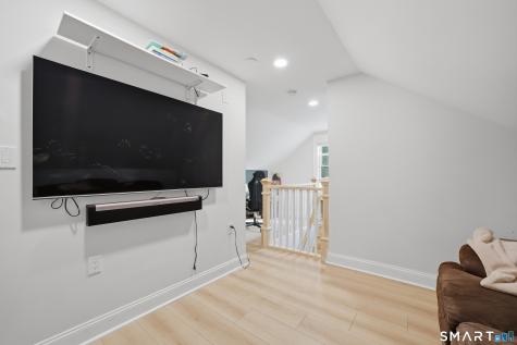 15 Mead Street Stamford CT 06907