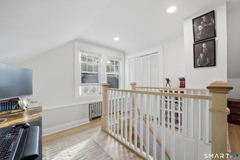15 Mead Street Stamford CT 06907