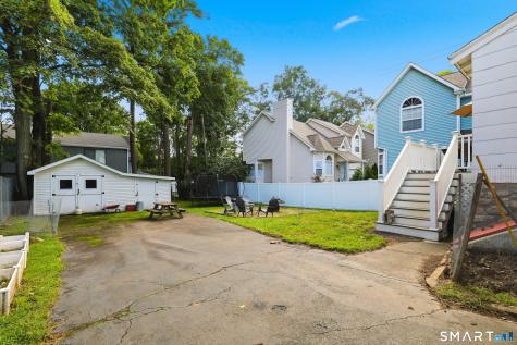 15 Mead Street Stamford CT 06907