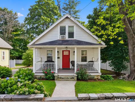 15 Mead Street Stamford CT 06907