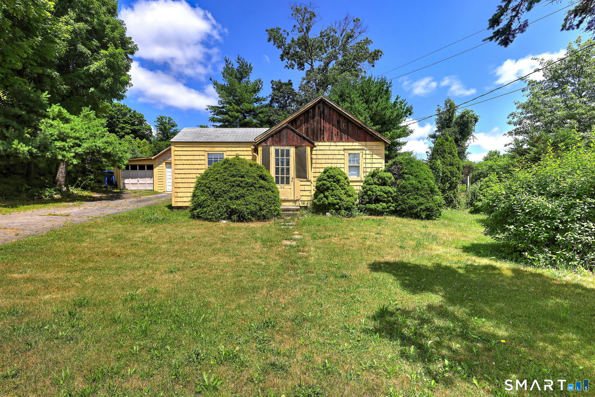 216 Cross Hill Road Monroe CT 06468