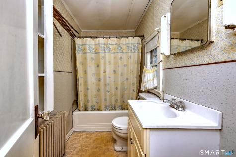 216 Cross Hill Road Monroe CT 06468