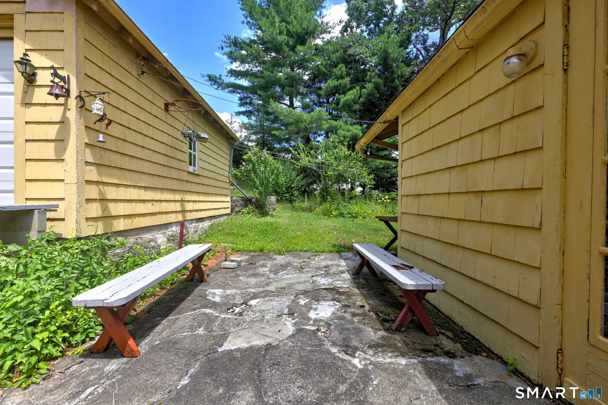216 Cross Hill Road Monroe CT 06468