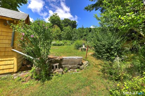 216 Cross Hill Road Monroe CT 06468