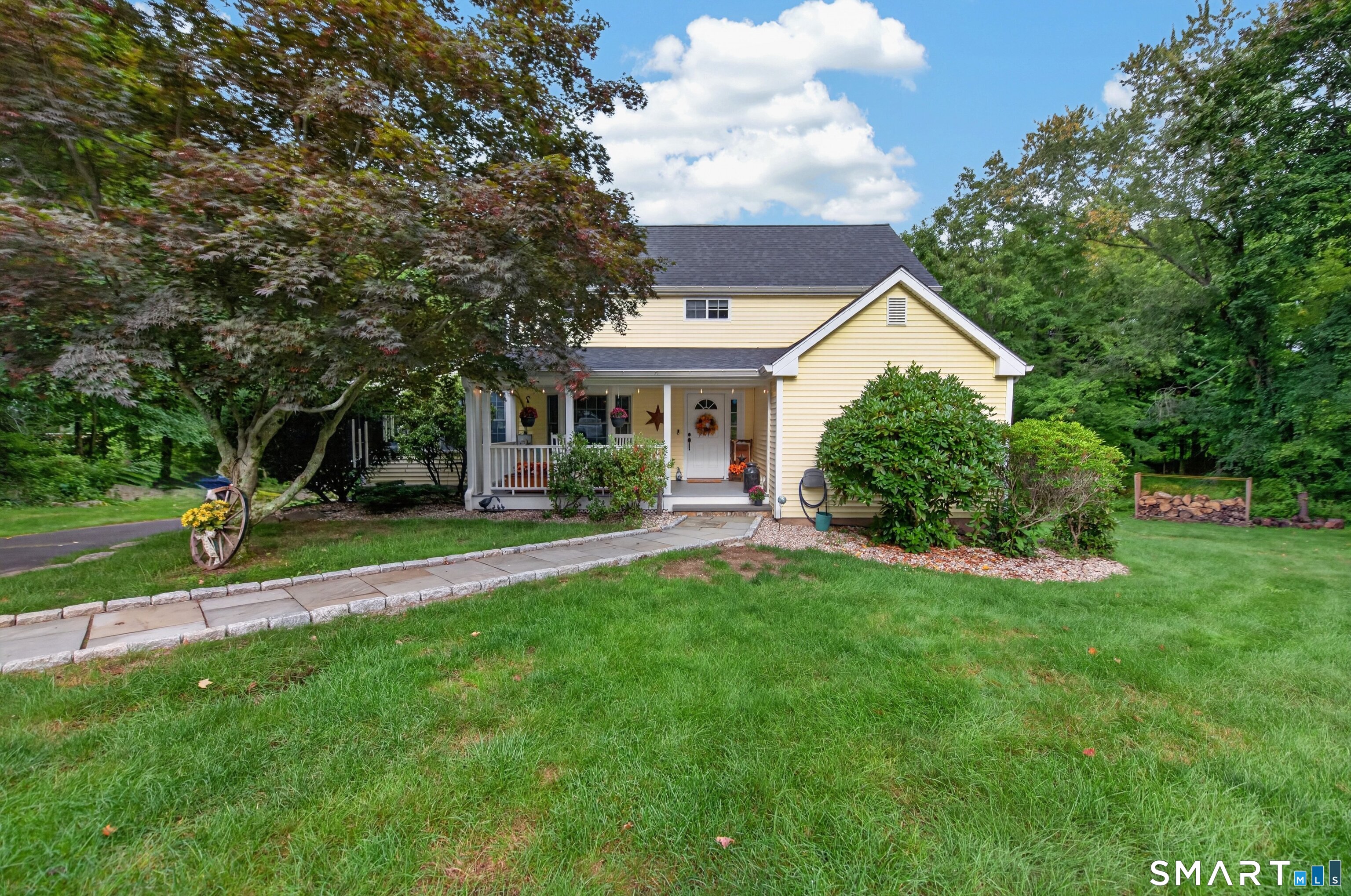 Woodbridge CT, 168 Peck Hill Road