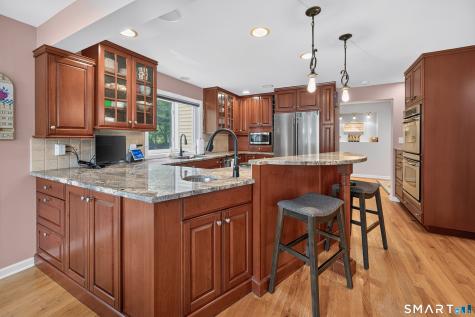 168 Peck Hill Road Woodbridge CT 06525