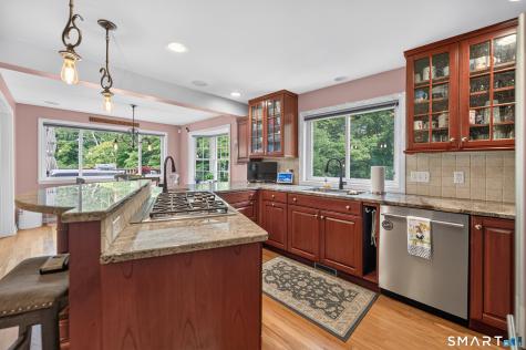 168 Peck Hill Road Woodbridge CT 06525