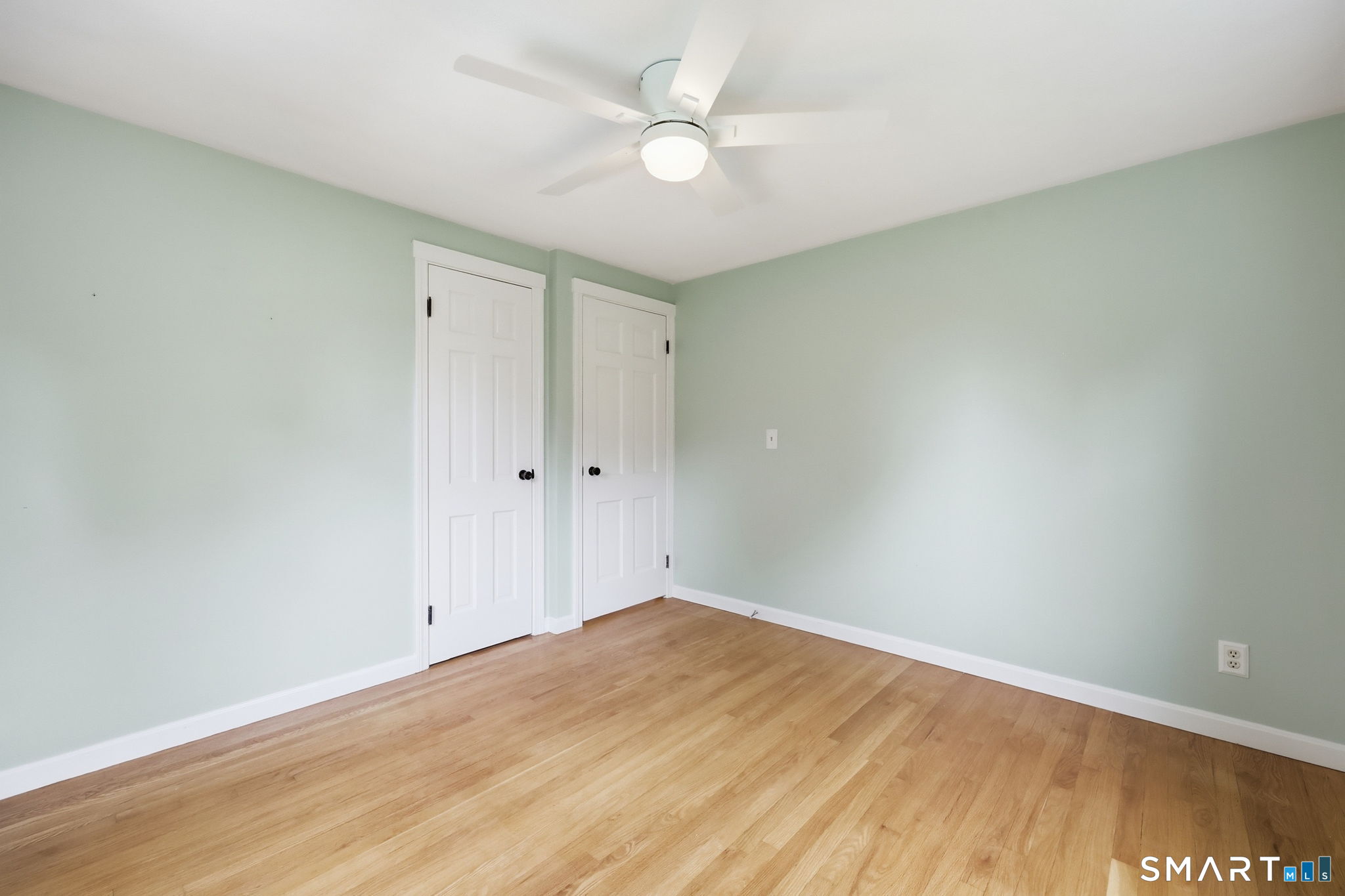 15 Sapphire Street Enfield CT 06082