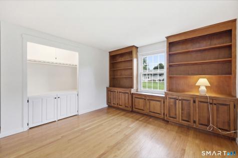 15 Sapphire Street Enfield CT 06082