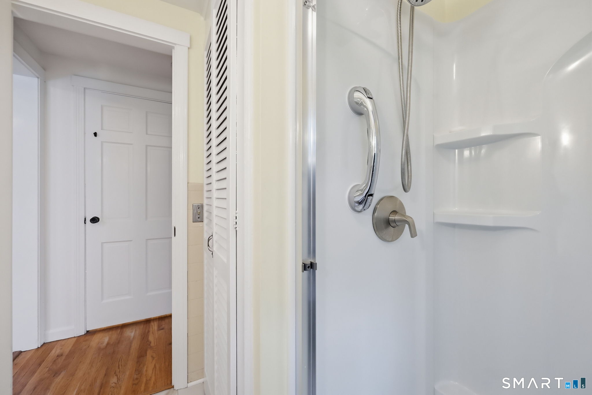 15 Sapphire Street Enfield CT 06082