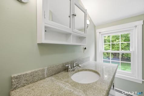 15 Sapphire Street Enfield CT 06082