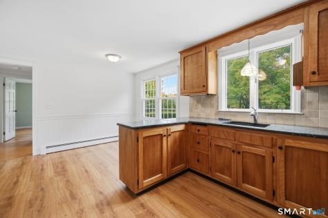 15 Sapphire Street Enfield CT 06082