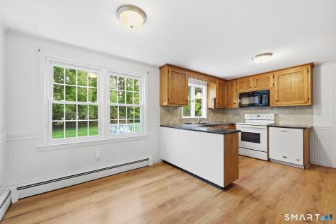 15 Sapphire Street Enfield CT 06082