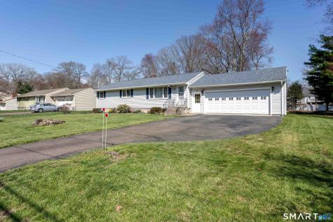 6 Red Brick Lane North Haven CT 06473