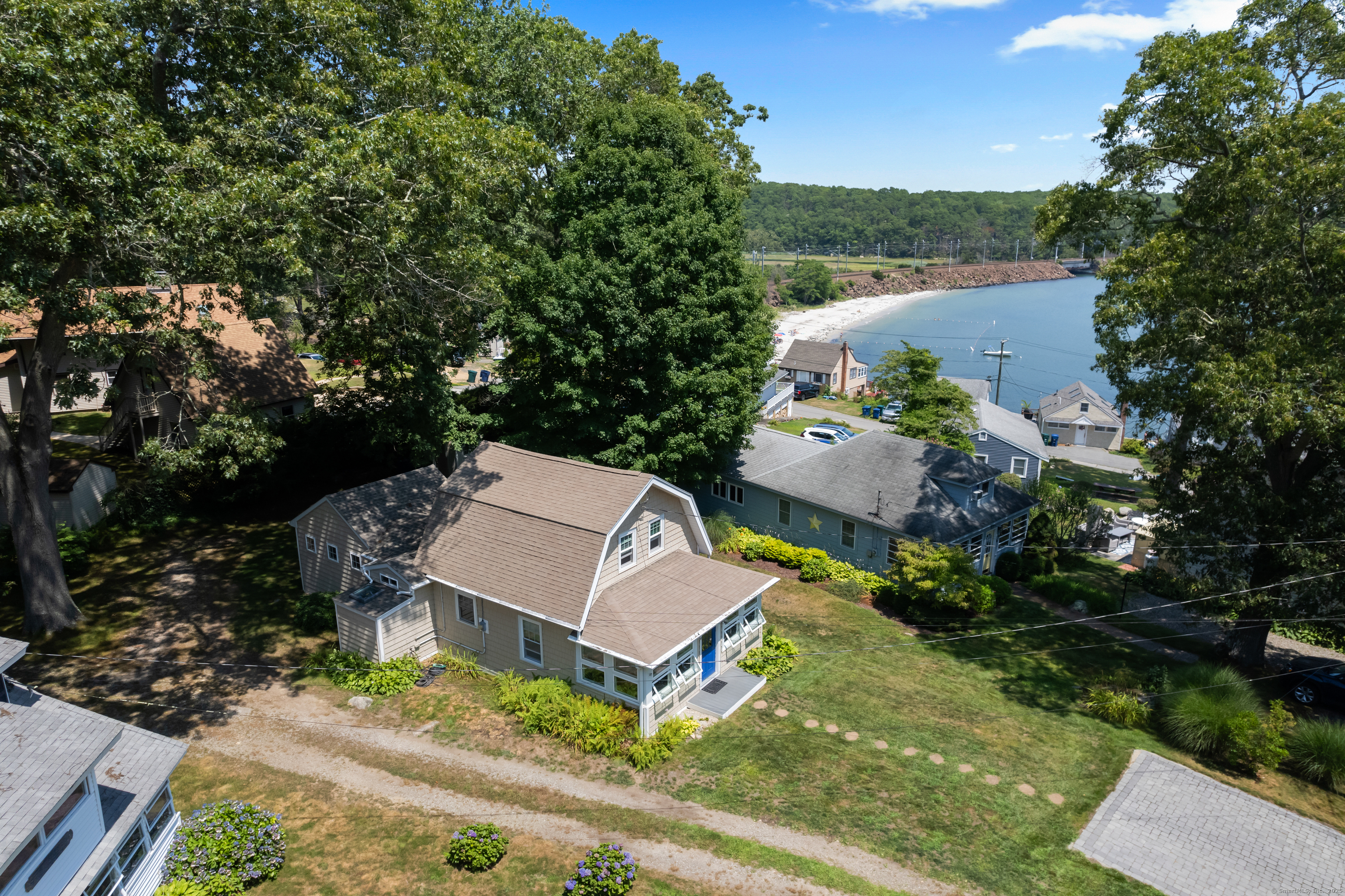4 Seaview Road Old Lyme CT 06371