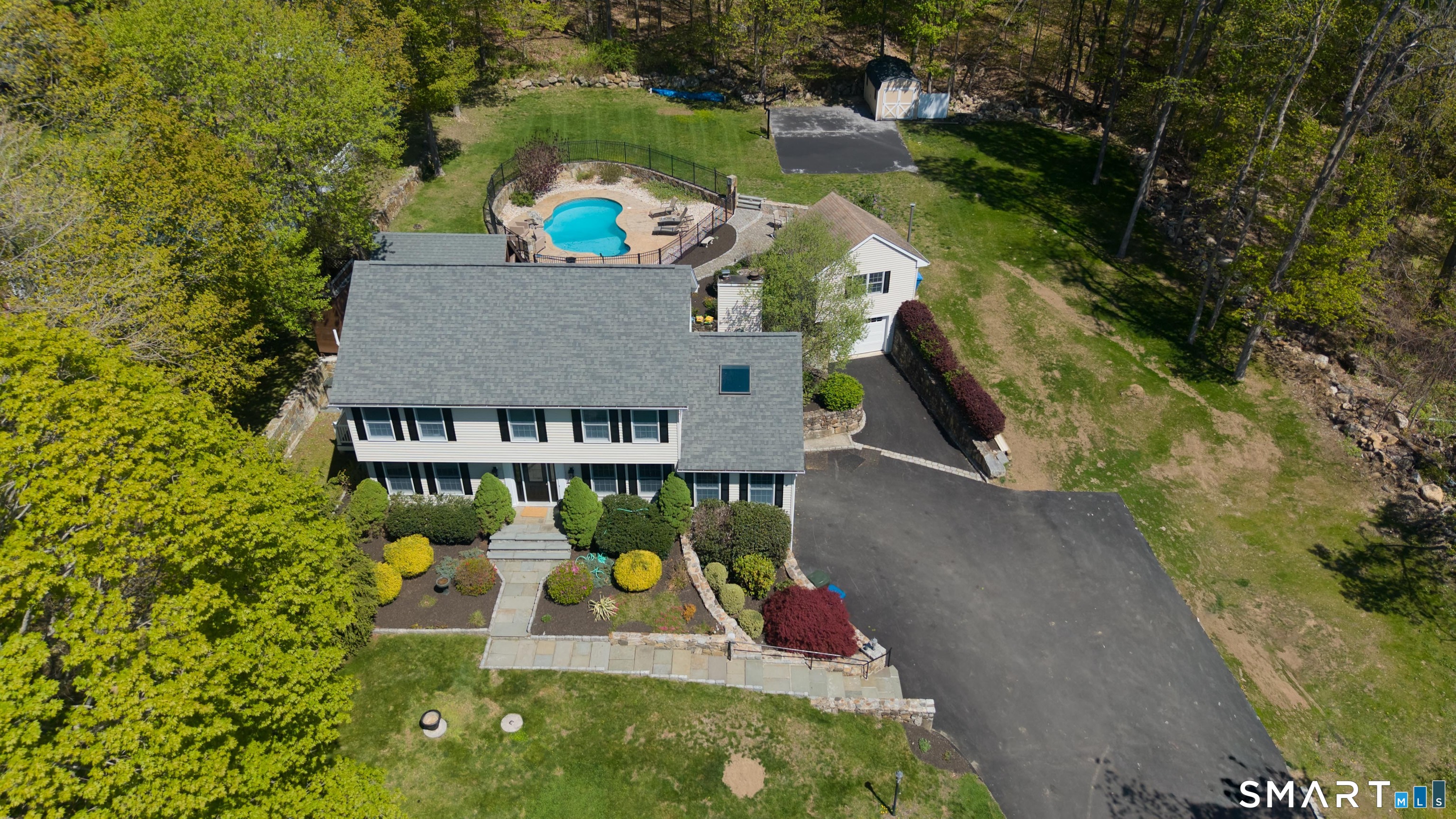 33 King Street Danbury CT 06811