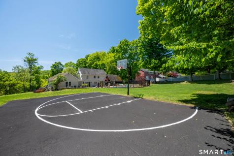 33 King Street Danbury CT 06811