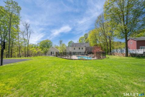 33 King Street Danbury CT 06811
