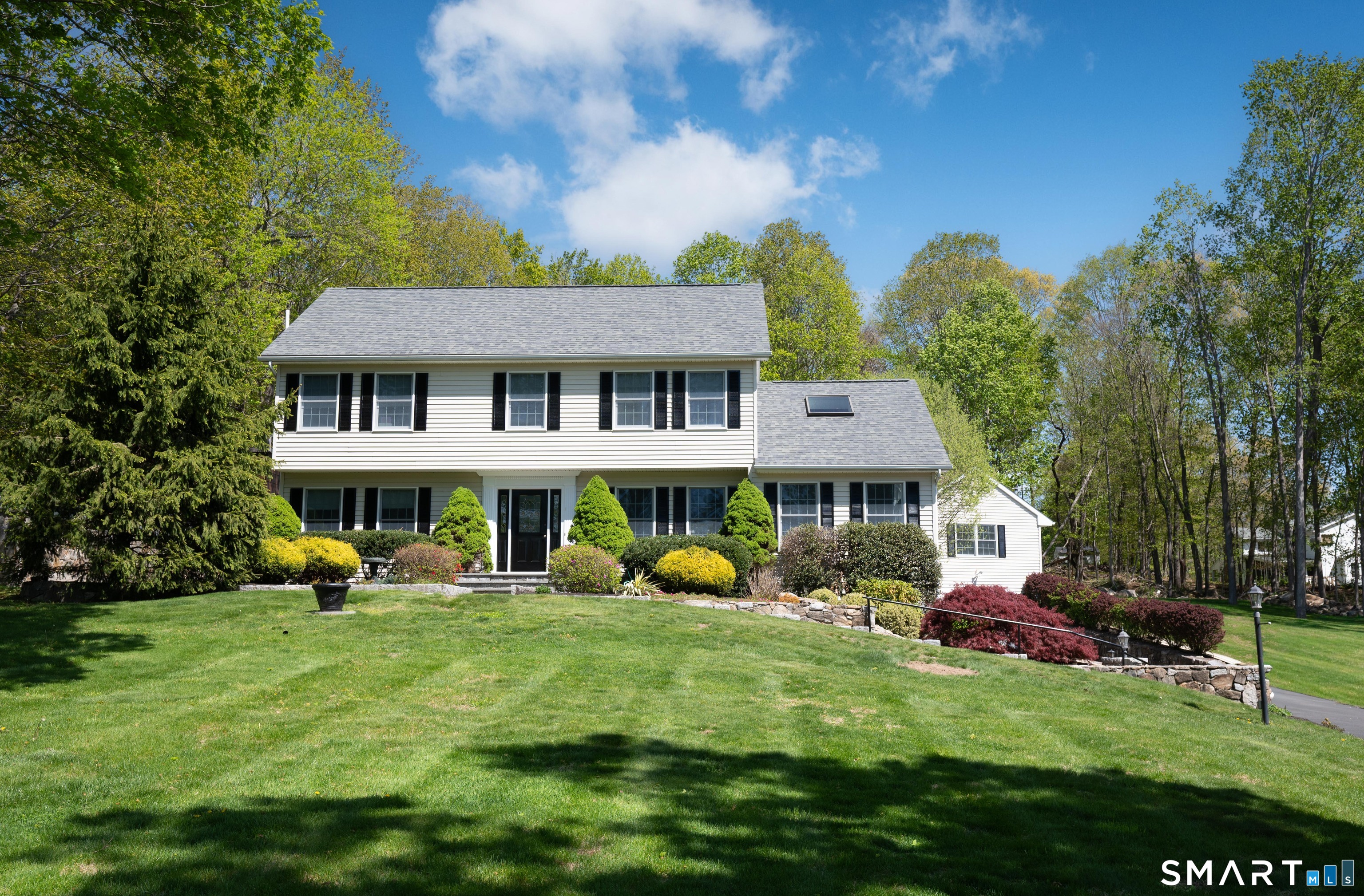 33 King Street Danbury CT 06811