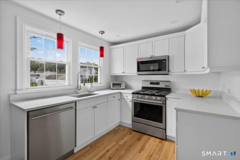 34 Hall Street New Haven CT 06512