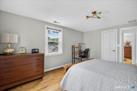 34 Hall Street New Haven CT 06512